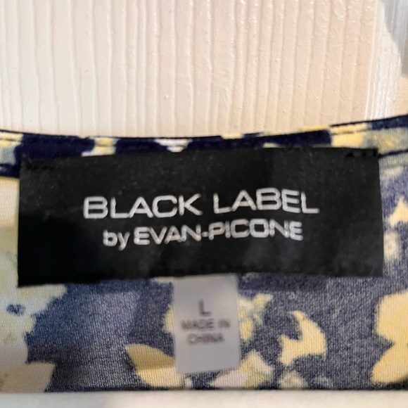 Black Label by Evan Picone black and yellow floral blouse (Size L/12), EUC - Picture 2 of 3